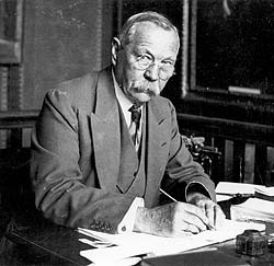 Sir Arthut Conan Doyle